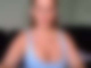 British milf jessica Lou's Live Sex Cam Show