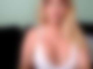 British milf jessica Lou's Live Sex Cam Show