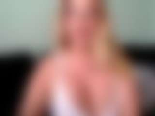 British milf jessica Lou's Live Sex Cam Show