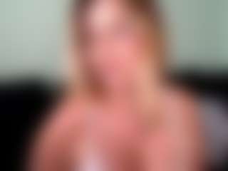 British milf jessica Lou's Live Sex Cam Show