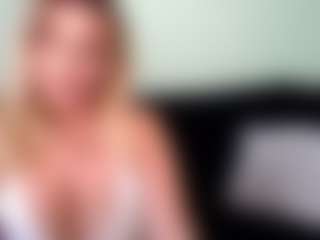 British milf jessica Lou's Live Sex Cam Show