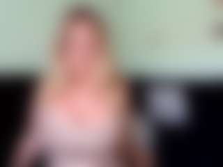 British milf jessica Lou's Live Sex Cam Show