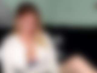 British milf jessica Lou's Live Sex Cam Show