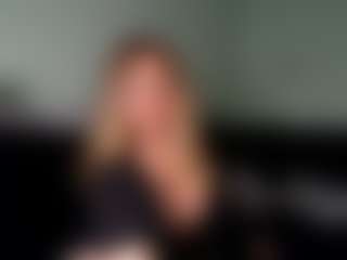 Live cam show with British milf jessica Lou - Sexwebcam Big Tits on CamClone