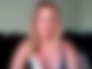 British milf jessica Lou's Live Sex Cam Show