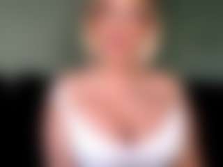 British milf jessica Lou's Live Sex Cam Show