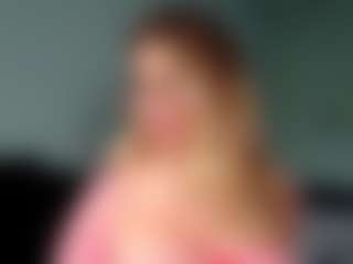 Live cam show with British milf jessica Lou - Amateur on alttransgirls