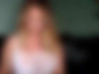 British milf jessica Lou's Live Sex Cam Show
