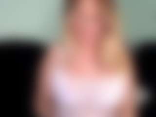 British milf jessica Lou's Live Sex Cam Show