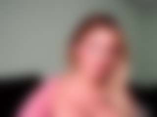 British milf jessica Lou's Live Sex Cam Show