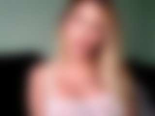 Live cam show with British milf jessica Lou - Anal Toys on Hubzter Live