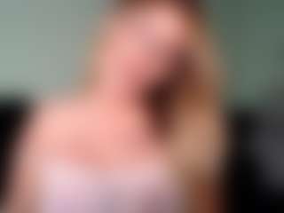 British milf jessica Lou's Live Sex Cam Show