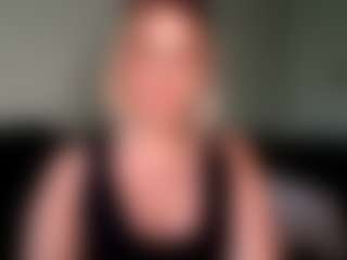 Live cam show with British milf jessica Lou - BBW on Fling VIP Chat