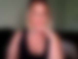 Live cam show with British milf jessica Lou - Strip Lovense on Fling VIP Chat