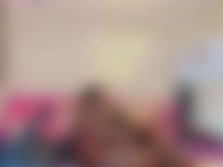 Live cam show with Daniela Price - Black Shaved Pussy on Camsoda