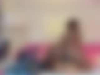Live cam show with Daniela Price - Ebony Blowjob on studioflirtlive.com