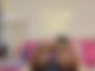 Live cam show with Daniela Price - Fingers on Fling VIP Chat