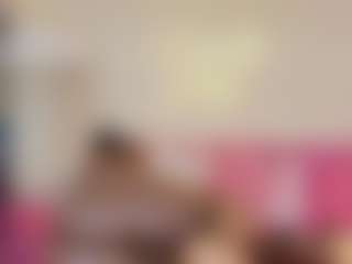 Live cam show with Daniela Price - Ebony on Camsoda | colombia