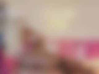 Live cam show with Daniela Price - Handjob on Camsoda