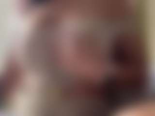 Sarah Peterson's Live Sex Cam Show