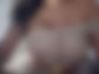 Live cam show with Sarah Peterson - Big Ass on testsause.com