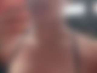 Sarah Peterson's Live Sex Cam Show