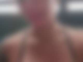 Sarah Peterson's Live Sex Cam Show