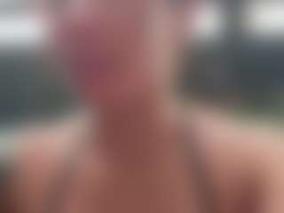 Sarah Peterson's Live Sex Cam Show