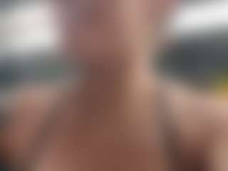Live cam show with Sarah Peterson - Sexy on boobsie.com