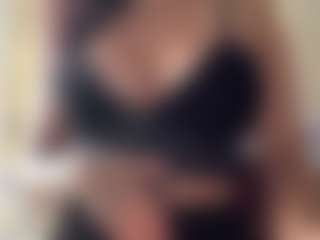 Sarah Peterson's Live Sex Cam Show