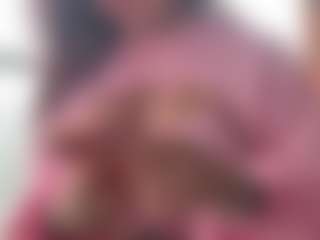 Live cam show with Sarah Peterson - Brown Hair on Camversity