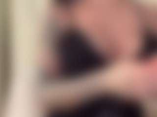 Sarah Peterson's Live Sex Cam Show