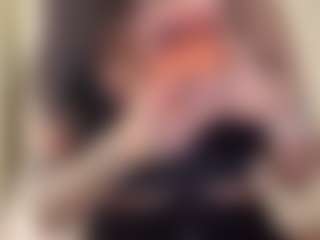Sarah Peterson's Live Sex Cam Show