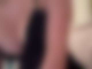 Live cam show with Sarah Peterson - Latina on Camsoda | colombia