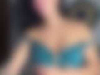 Live cam show with Sarah Peterson - Mobile on justonemore.cc