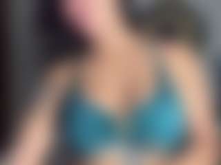 Sarah Peterson's Live Sex Cam Show