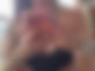 Sarah Peterson's Live Sex Cam Show