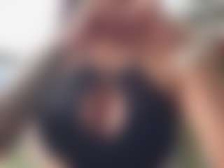 Sarah Peterson's Live Sex Cam Show
