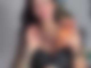 Sarah Peterson's Live Sex Cam Show