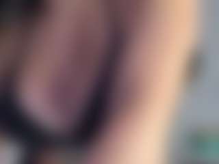 Sarah Peterson's Live Sex Cam Show
