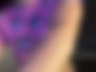 Sarah Peterson's Live Sex Cam Show