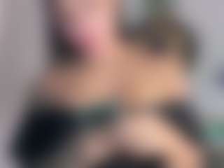 Sarah Peterson's Live Sex Cam Show