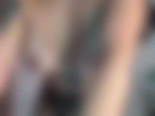 Sarah Peterson's Live Sex Cam Show