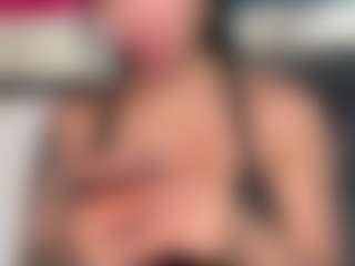 Sarah Peterson's Live Sex Cam Show