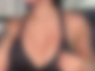 Sarah Peterson's Live Sex Cam Show