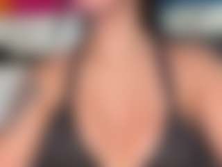 Sarah Peterson's Live Sex Cam Show