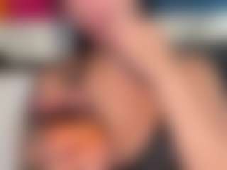 Sarah Peterson's Live Sex Cam Show