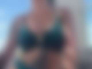 Sarah Peterson's Live Sex Cam Show