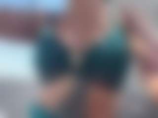 Sarah Peterson's Live Sex Cam Show