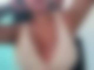 Live cam show with Sarah Peterson - Squirt Latina on Camsoda Late Night | colombia